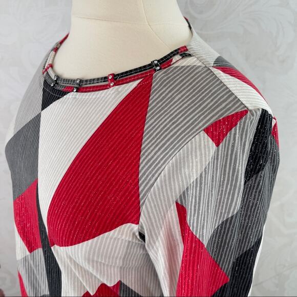 Alfred Dunner Beaded Neckline Red Grey Black Like New Medium - Picture 4 of 9